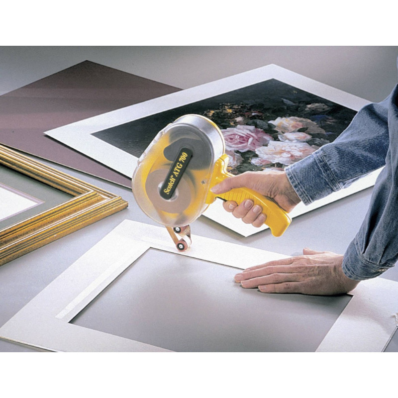 3M Scotch T700 - Teippilaite 2-puoleisille teipeille (siirtoteipeille).