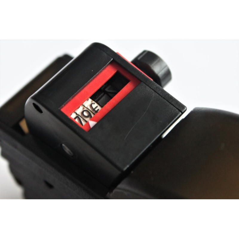 Hinnoittelija  Blitz C6 1-rivinen