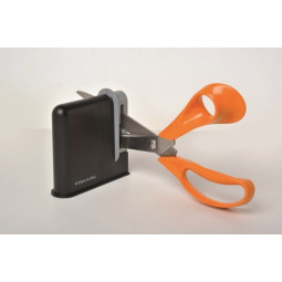 Saksienteroitin Fiskars 9600 Clip-Sharp