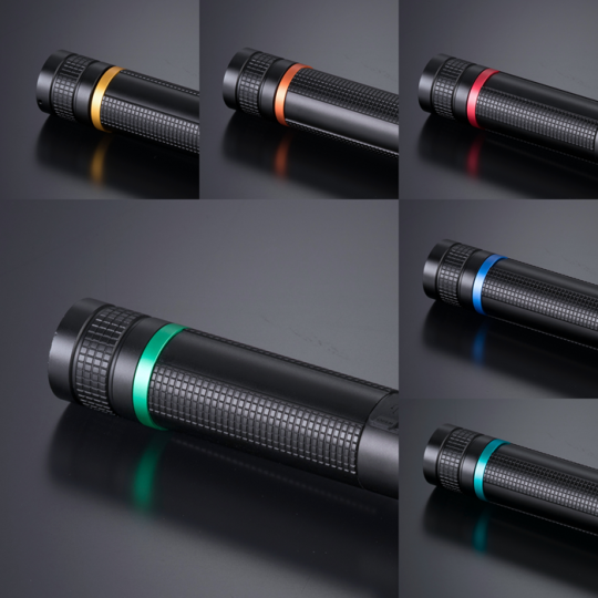 Suuri taskulamppu Colorissimo Optima, valitse oma tehosteväri.