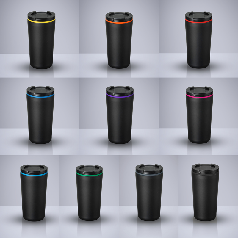 Kätevän kokoinen ja kestävä termoskahvimuki Colorissimo Dynamic, joka antaa yrityksestäsi hyvän kuvan!
