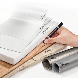 Merkintäkynä Staedtler Lumocolor 348 Permanent. Kaksipäinen huopakynä, jossa toinen kärki on 1,5mm ja toinen 0,6mm.