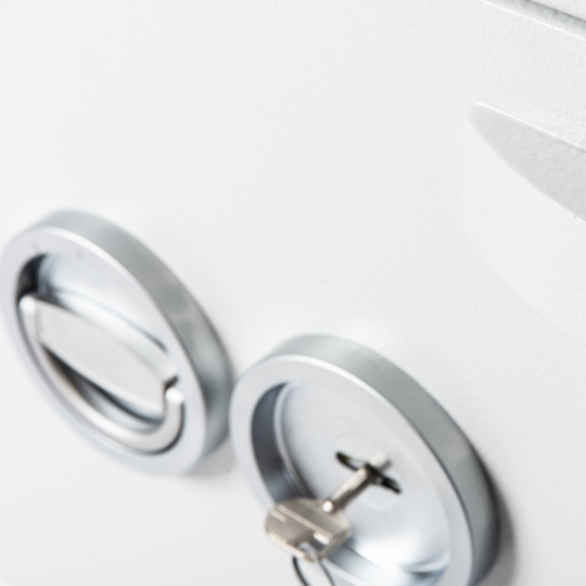 Kassakaappi De Raat DRS Prisma Euro1 / 88-litraa. Korkealuokkainen, vakuutusyhtiöiden hyväksymä kassakaappi.